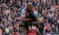 1xBit体育官网app-包含西汉姆联失利，积分榜位置略有滑落的词条