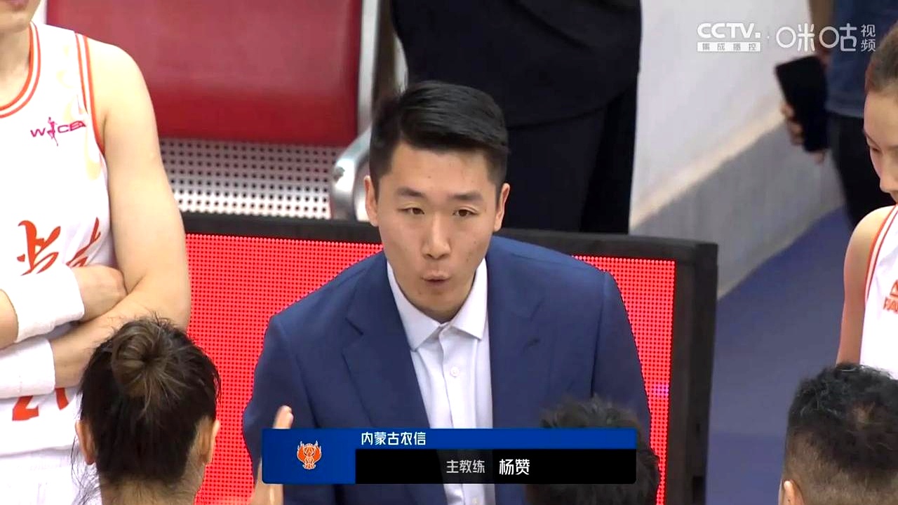 主教练变动，球队是否有新气象？的简单介绍