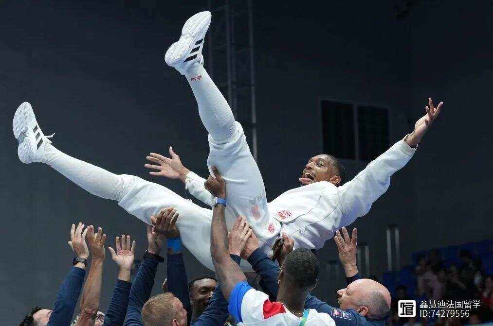 包含柔道男子团体：法国队一路高歌的词条