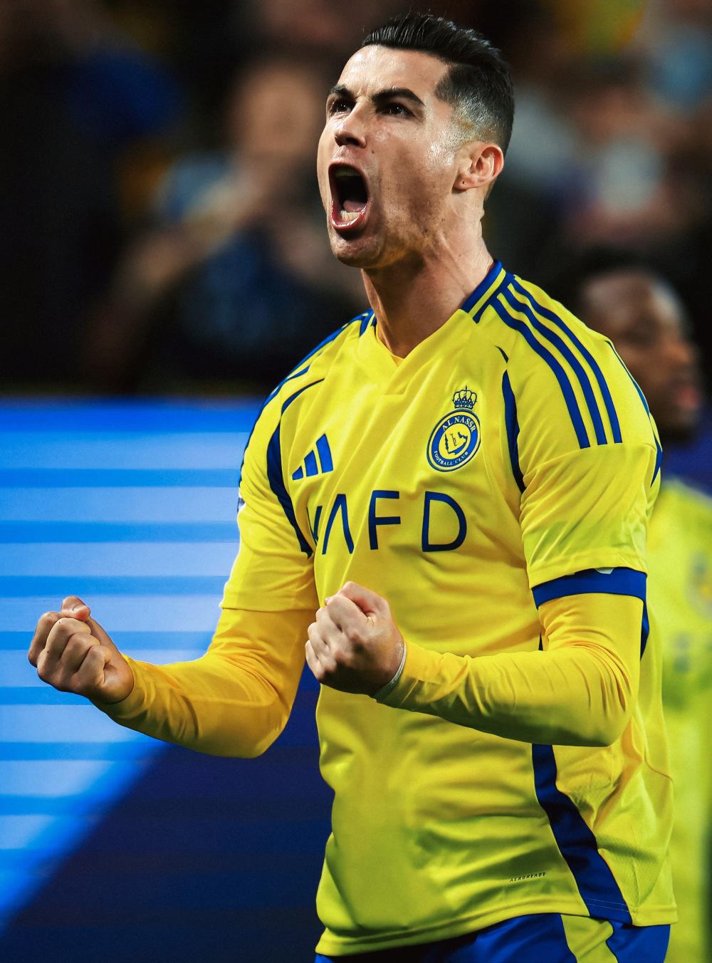 C罗宣布在退役后将继续从事足球事业! C罗宣布在退役后将继续从事足球事业!