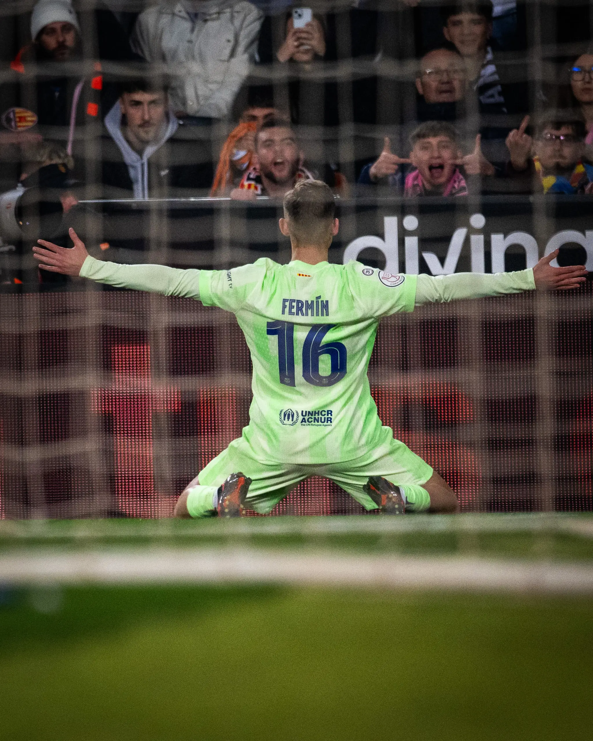 瓦伦西亚俱乐部准备迎战下一场比赛的简单介绍 瓦伦西亚俱乐部准备迎战下一场比赛的简单介绍