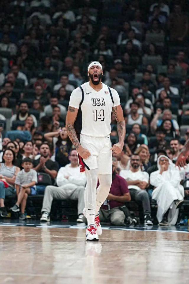 雄鹿轻取活塞，安东尼-戴维斯飙+抛却空砍的简单介绍