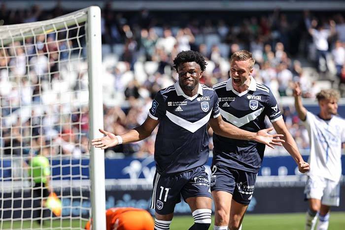 关于波尔多主场击败对手，积分榜前进一步的信息