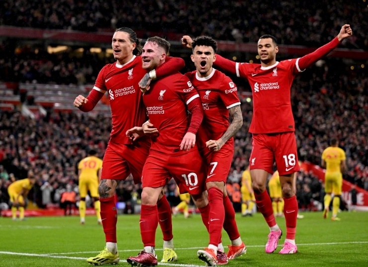 利物浦遭遇惨败,输给了莱斯特城 利物浦遭遇惨败,输给了莱斯特城